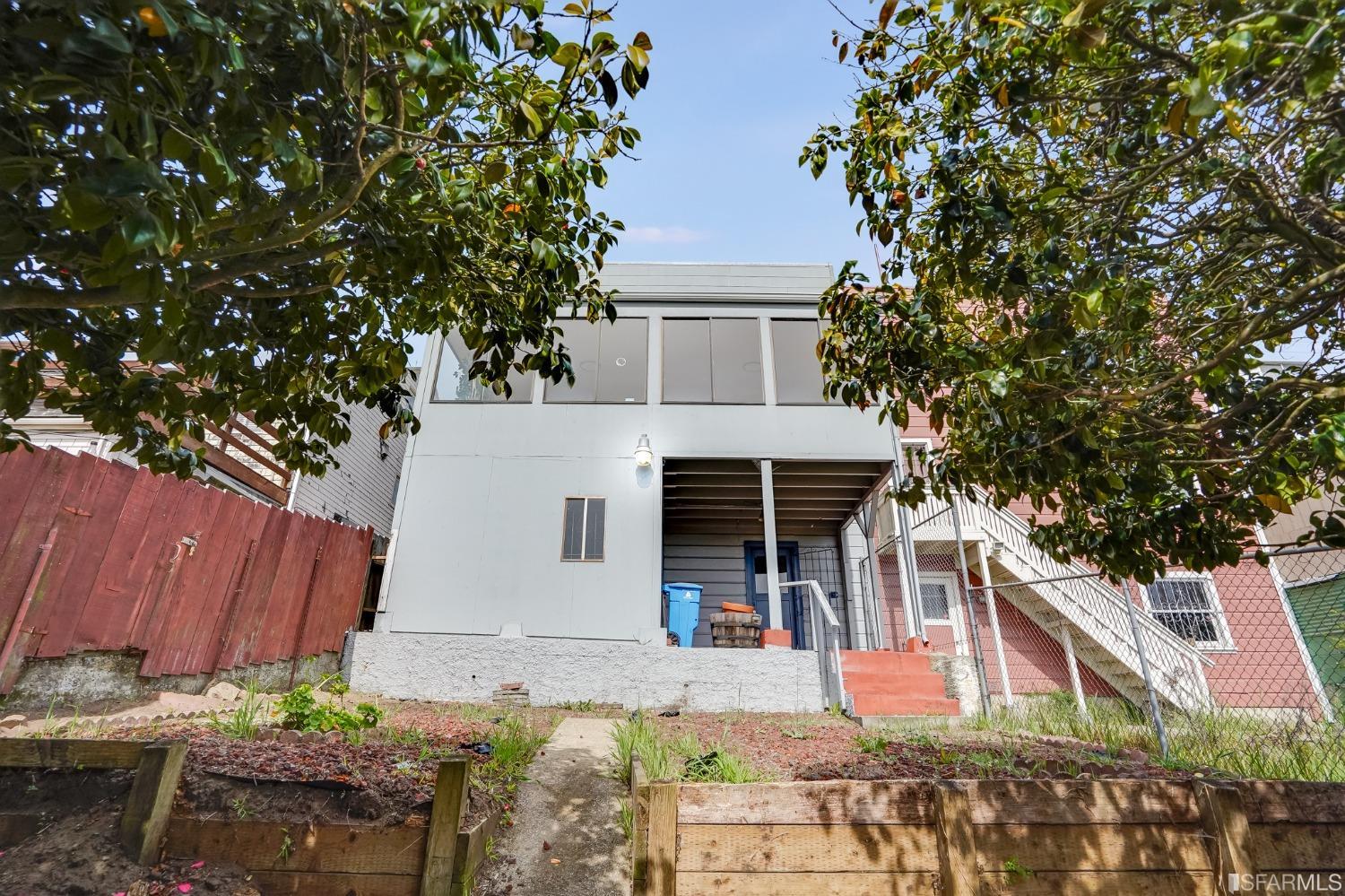 191 Caine Avenue