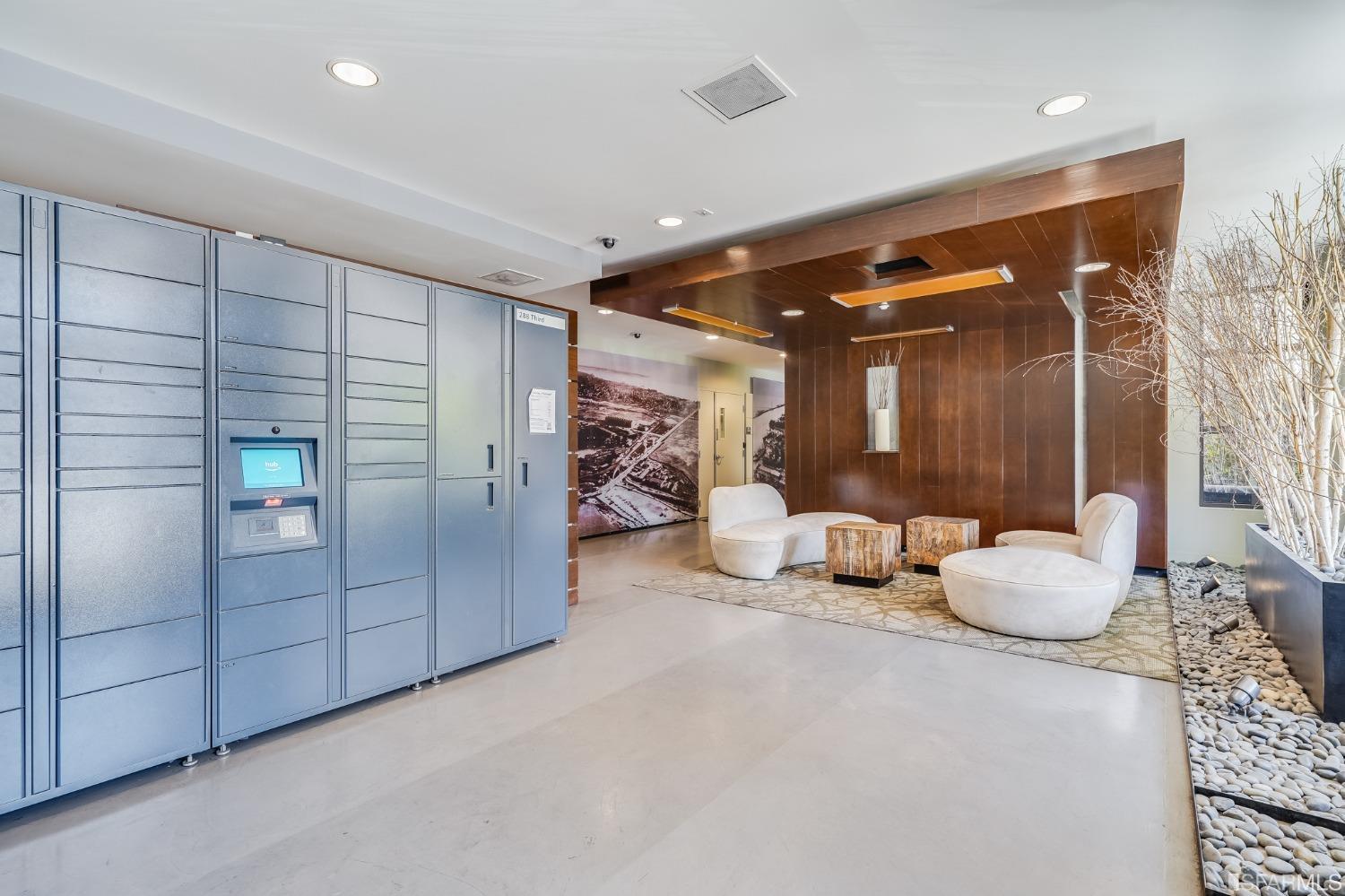 288 3rd Street Unit: 106