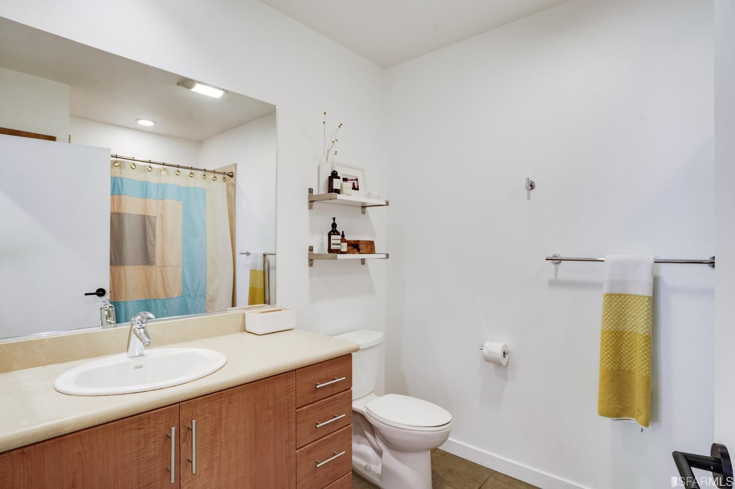 288 3rd Street Unit: 106