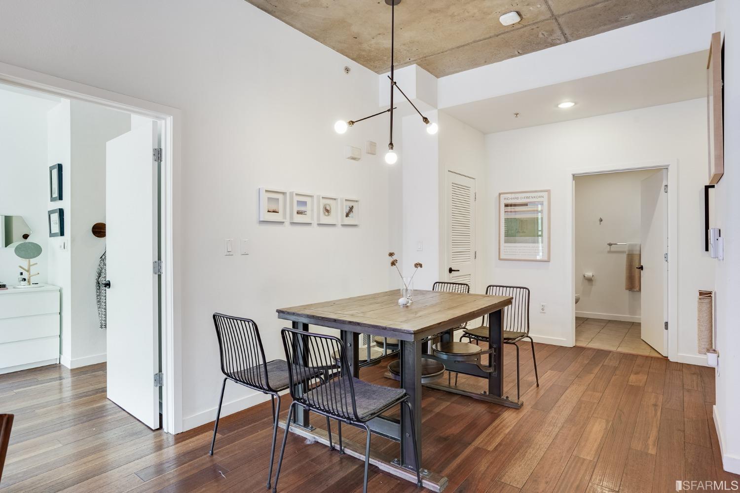 288 3rd Street Unit: 106