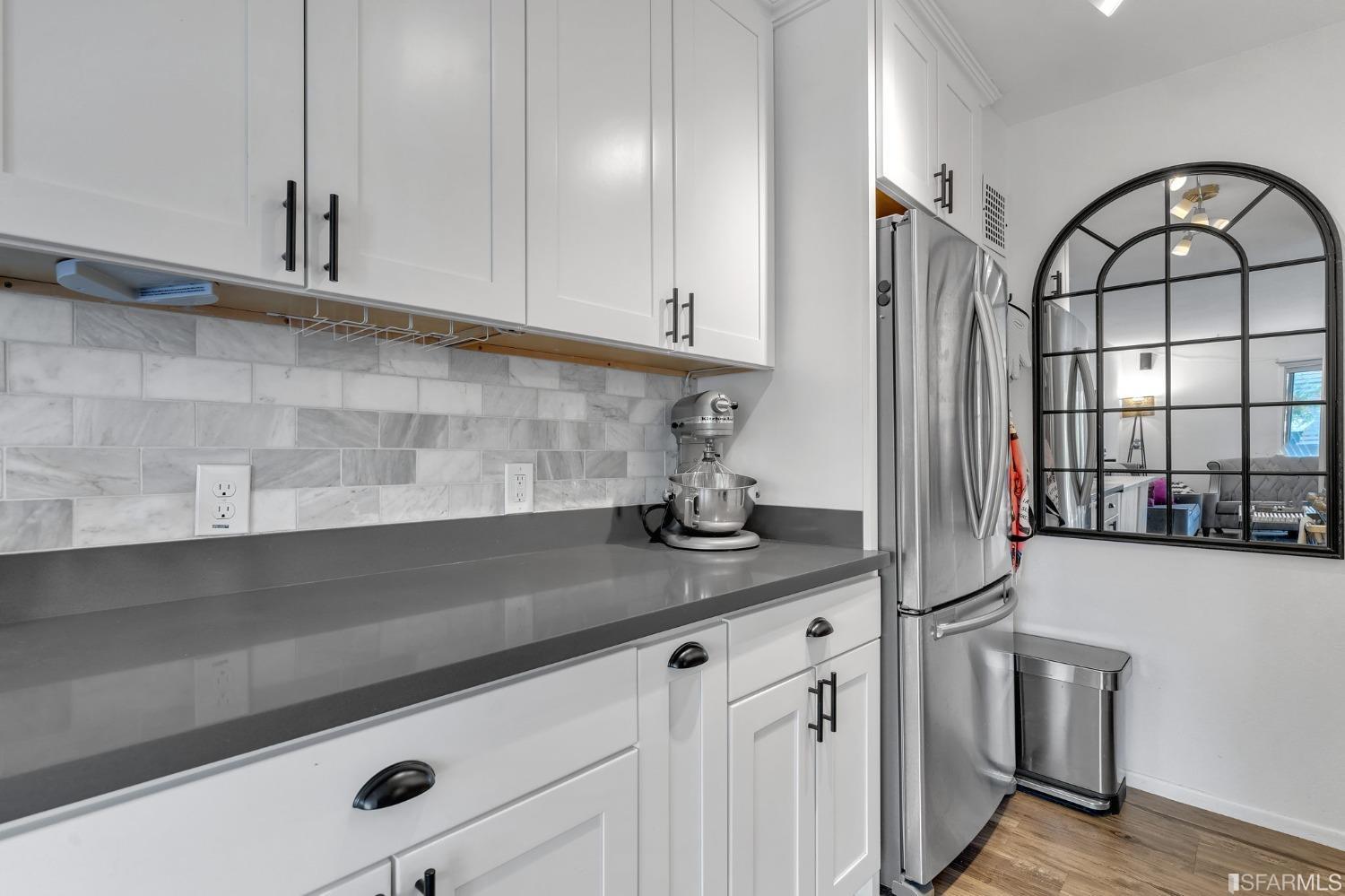 1420 Webster Street Unit: 6