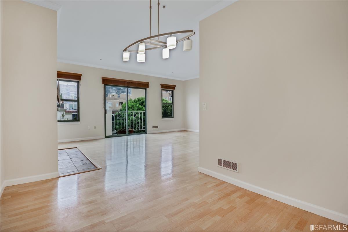 650 Chestnut Street Unit: 408