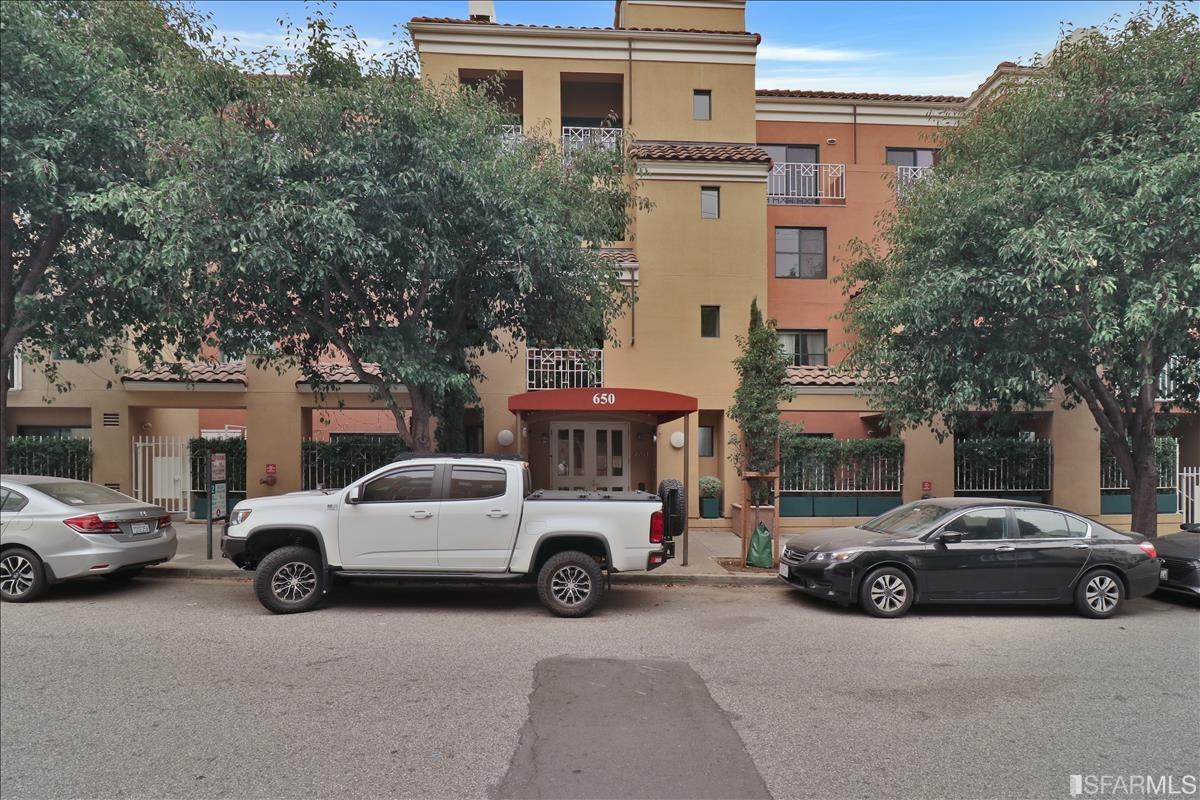 650 Chestnut Street Unit: 408