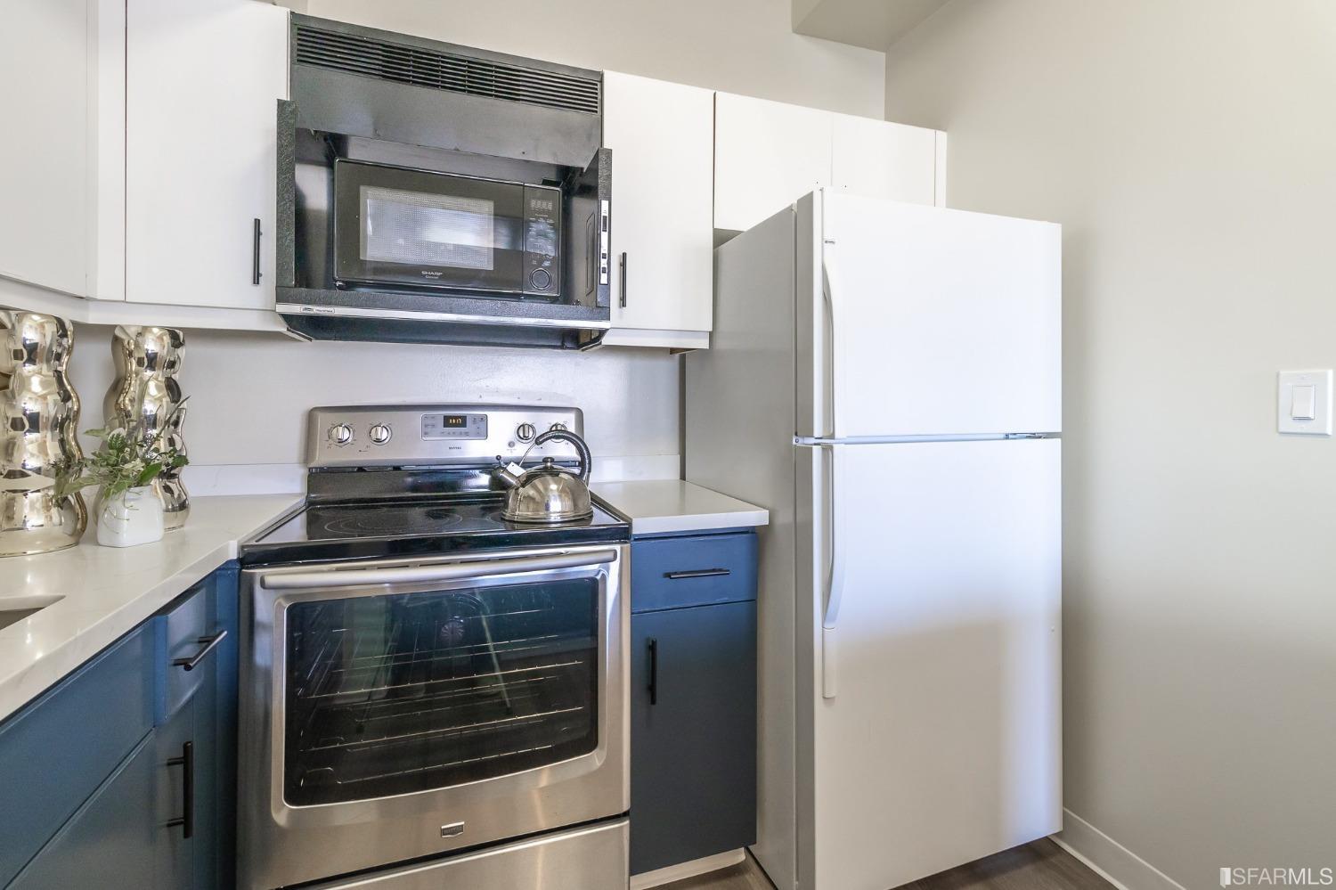 6363 Christie Avenue Unit: 612