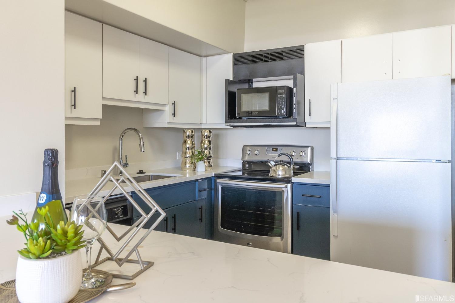 6363 Christie Avenue Unit: 612