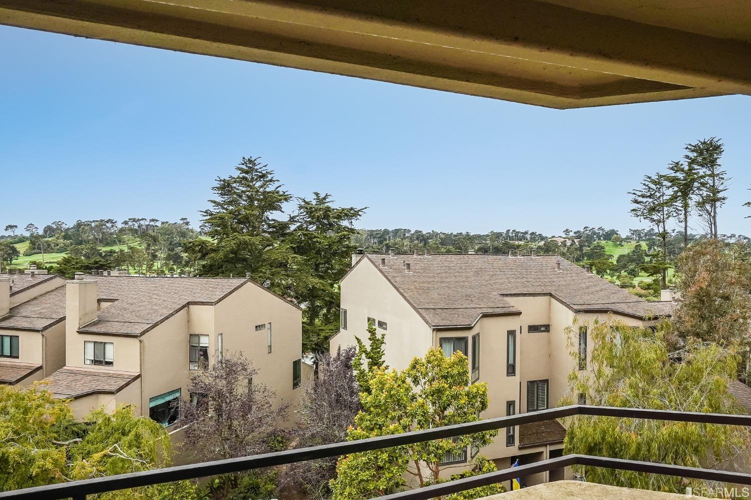 109 S Lake Merced Hills Unit: 3E