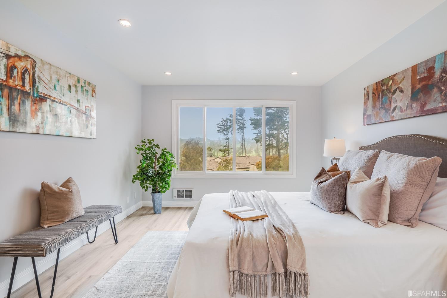 109 S Lake Merced Hills Unit: 3E