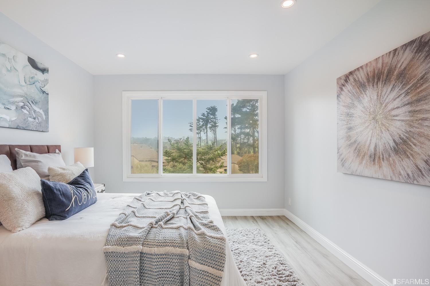 109 S Lake Merced Hills Unit: 3E