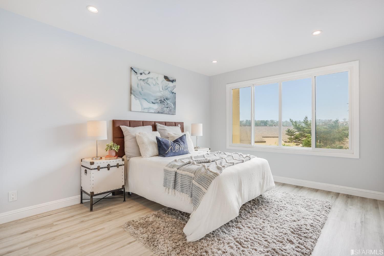 109 S Lake Merced Hills Unit: 3E