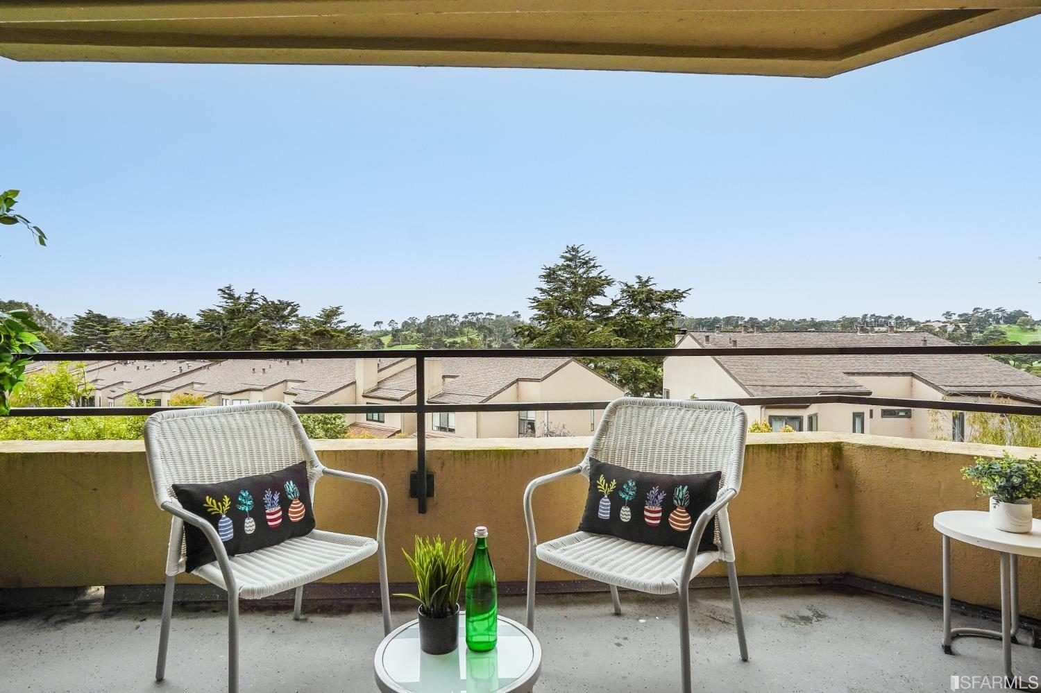 109 S Lake Merced Hills Unit: 3E