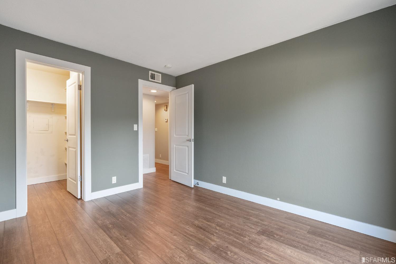 1077 Wesley Court Unit: 1