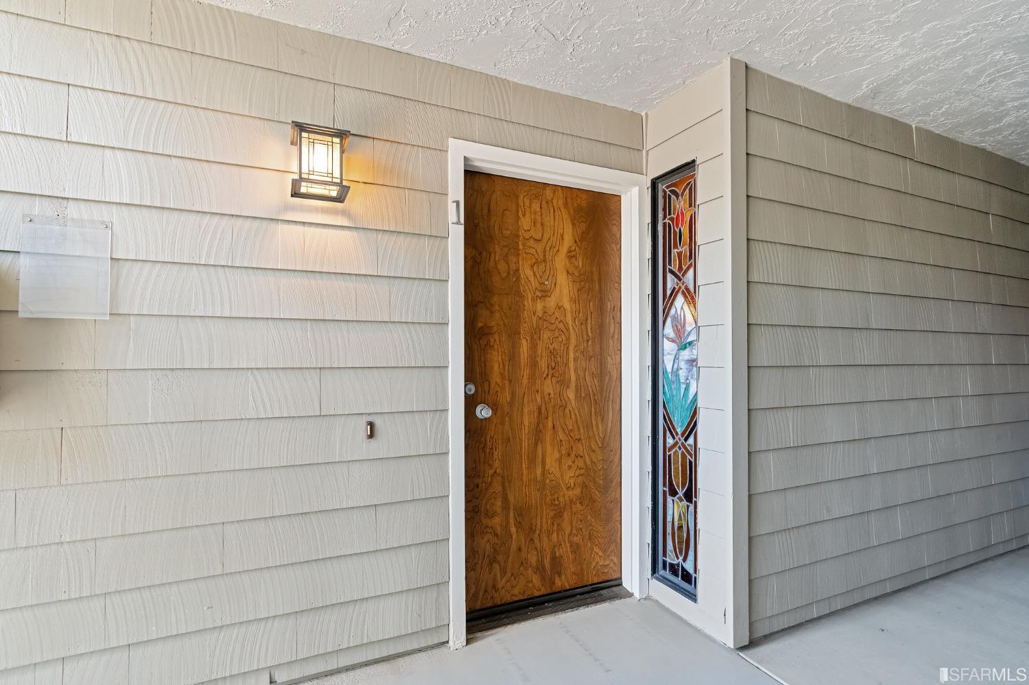 1077 Wesley Court Unit: 1