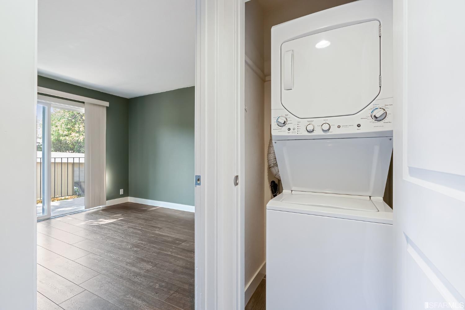 1077 Wesley Court Unit: 1