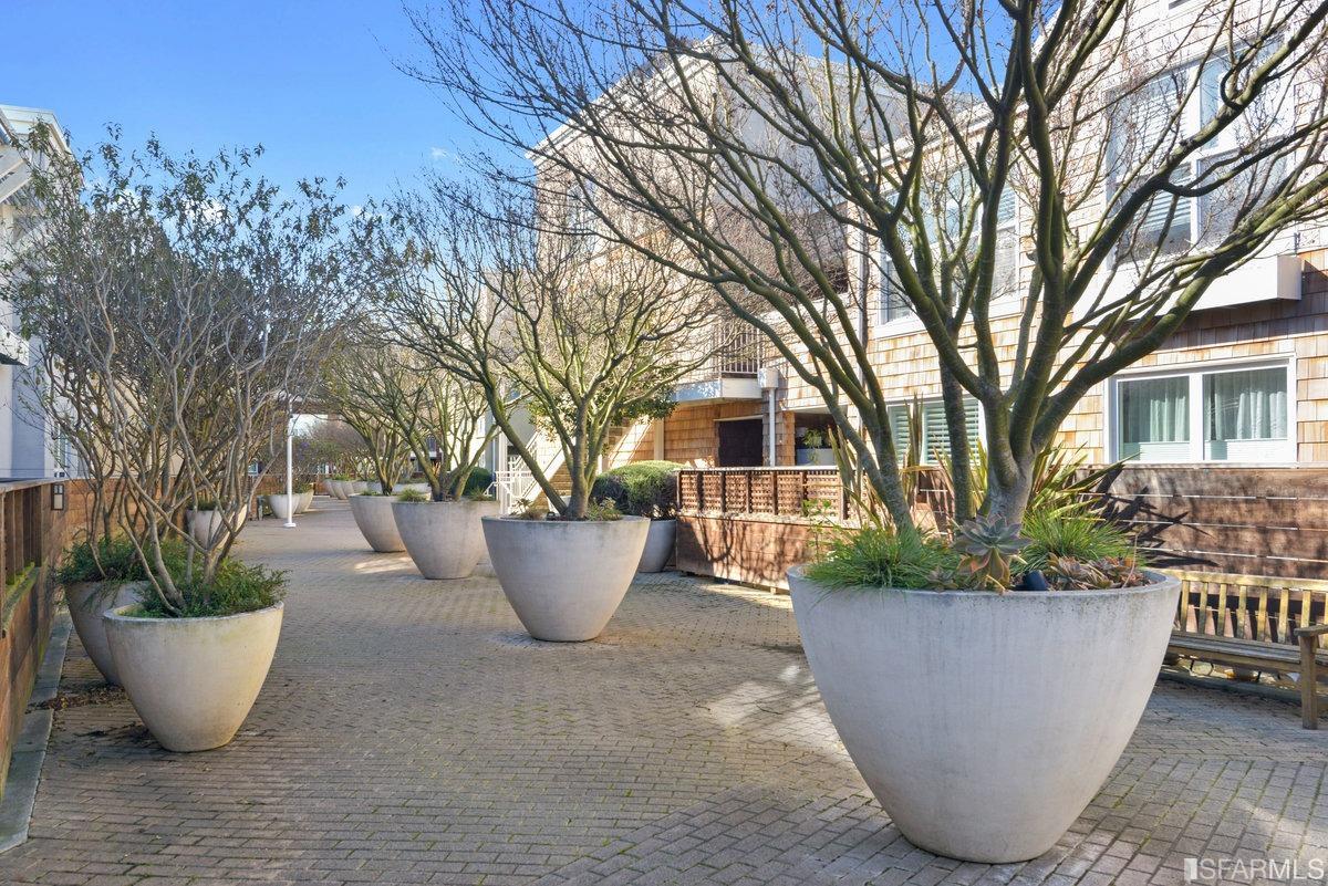 2001 Mcallister Street Unit: 229