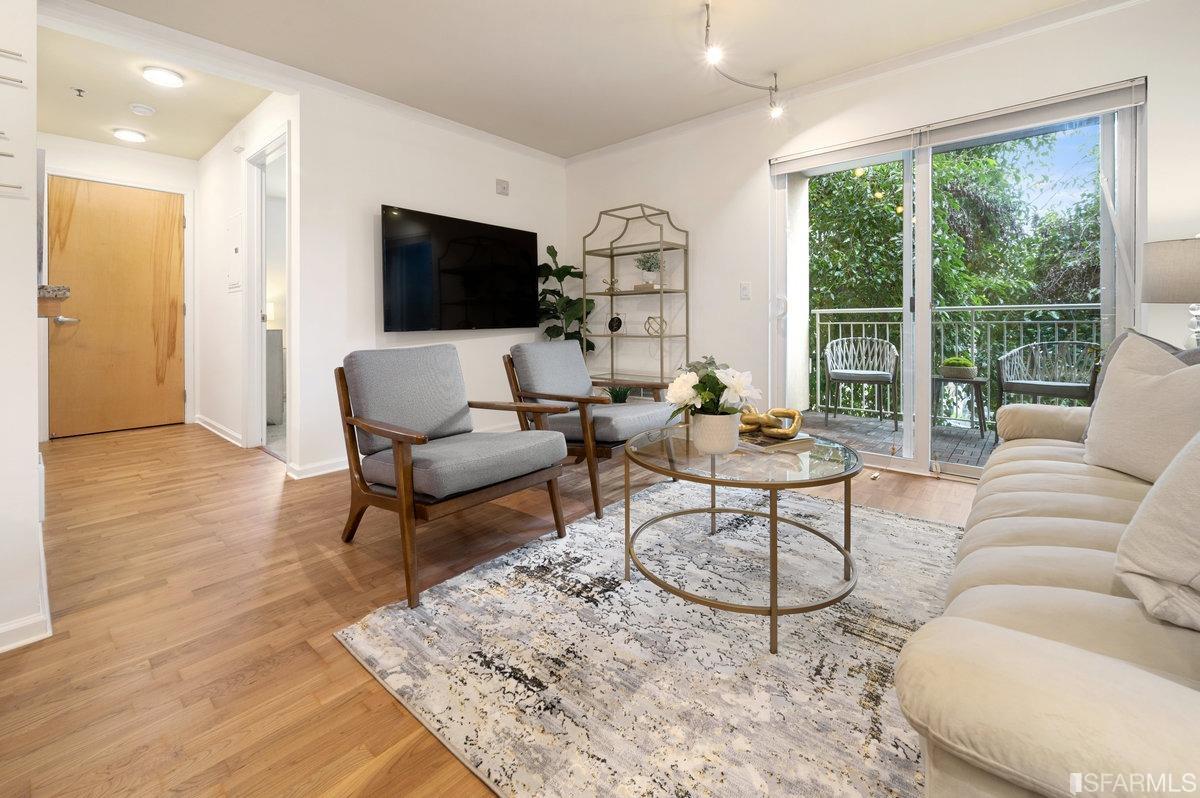 2001 Mcallister Street Unit: 229