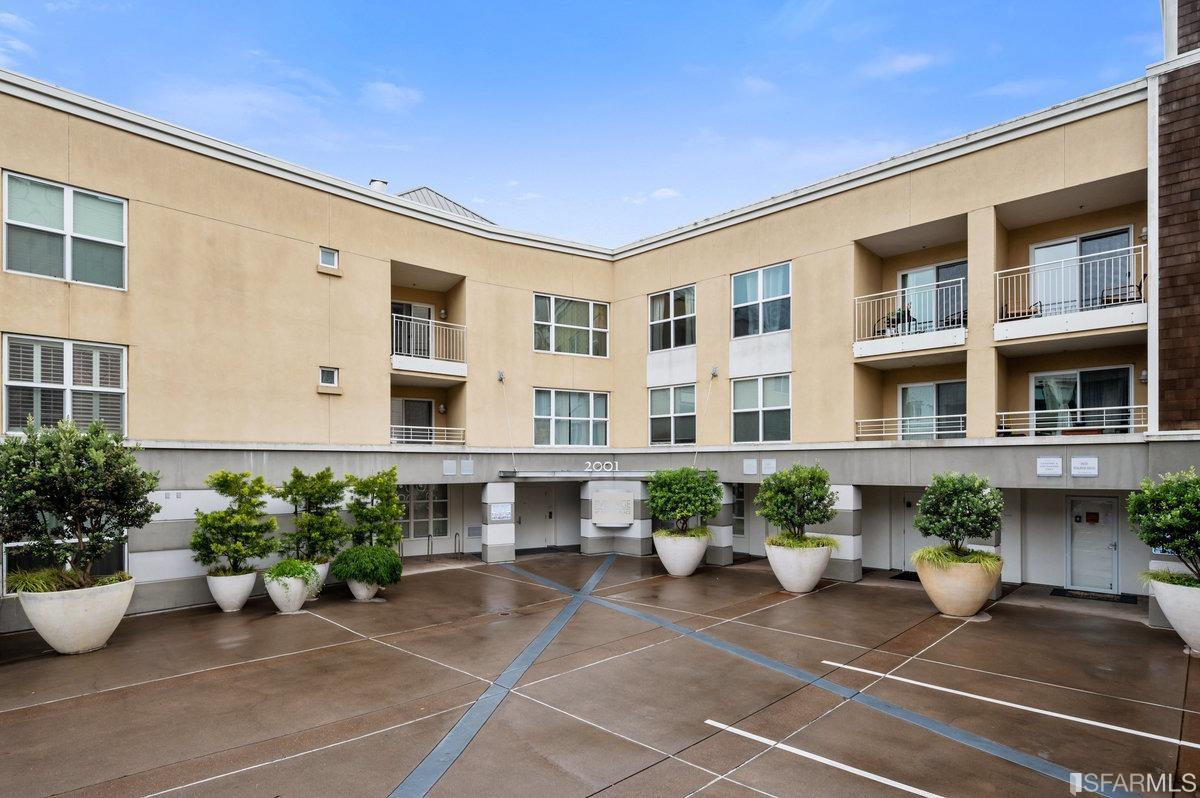 2001 Mcallister Street Unit: 229