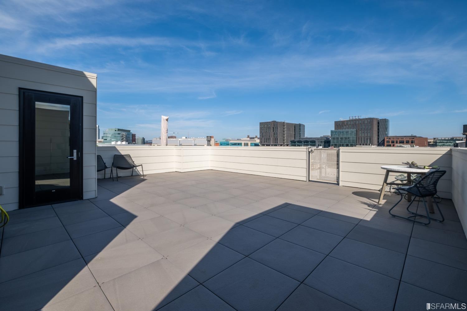 131 Missouri Street Unit: 201