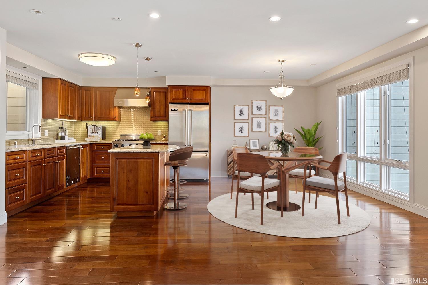 2443 Clement Street Unit: 6