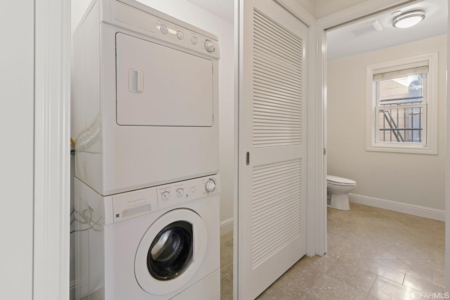 2443 Clement Street Unit: 6