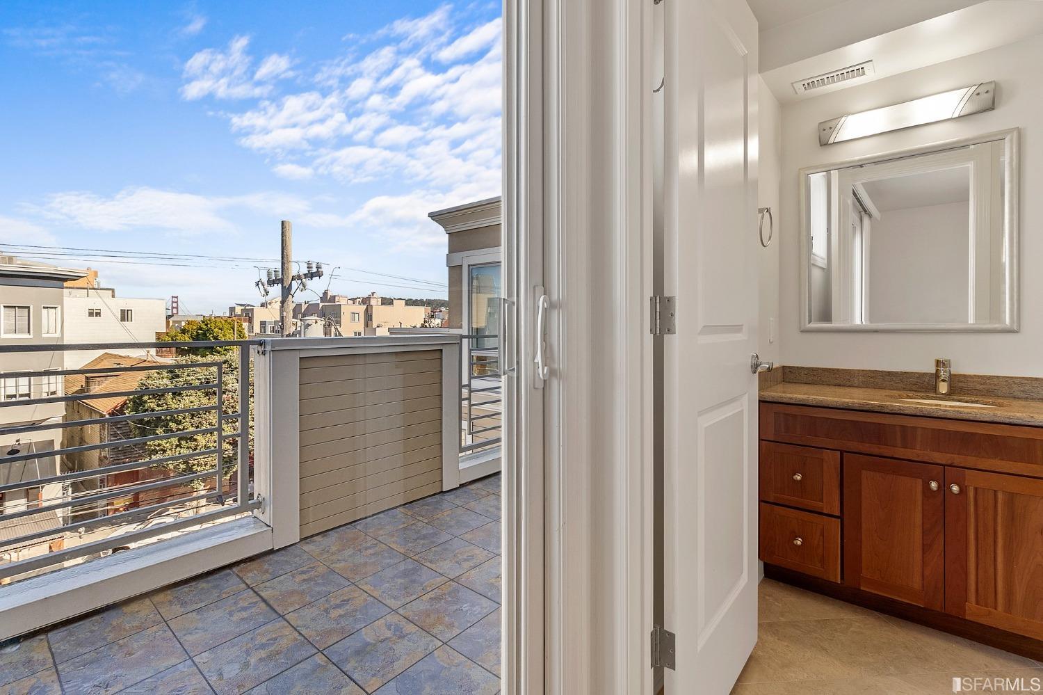 2443 Clement Street Unit: 6