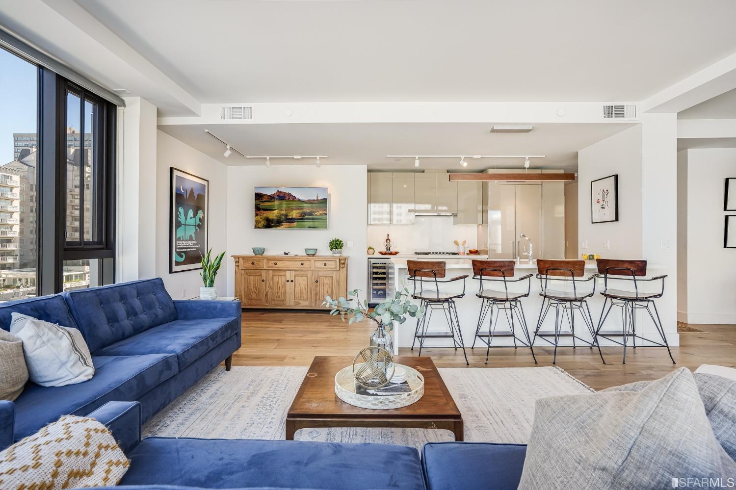 1450 Franklin Street Unit: 602