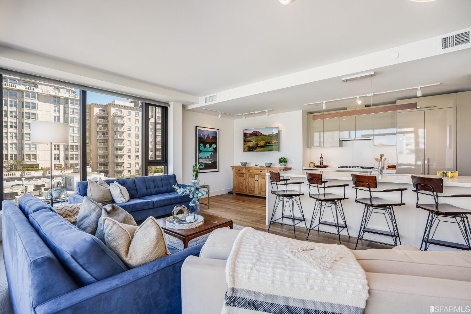 1450 Franklin Street Unit: 602