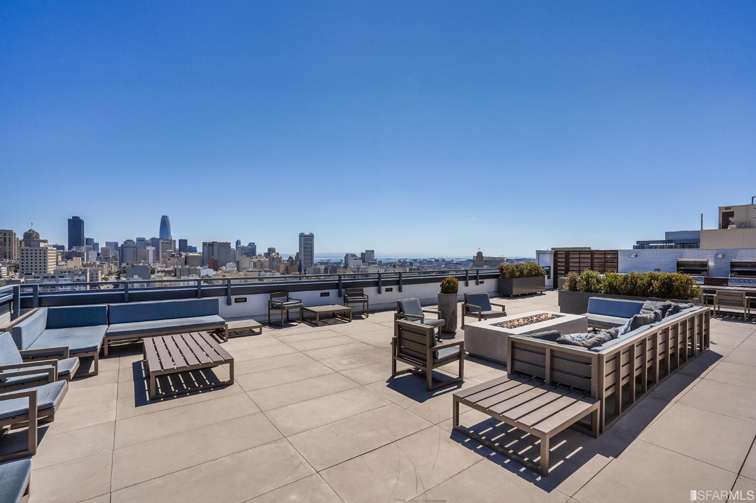 1450 Franklin Street Unit: 602