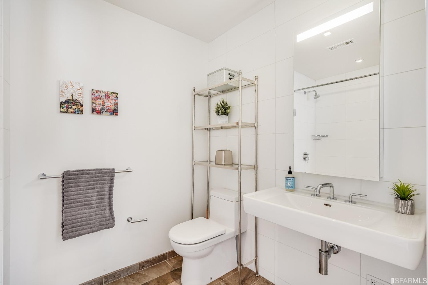 1450 Franklin Street Unit: 602