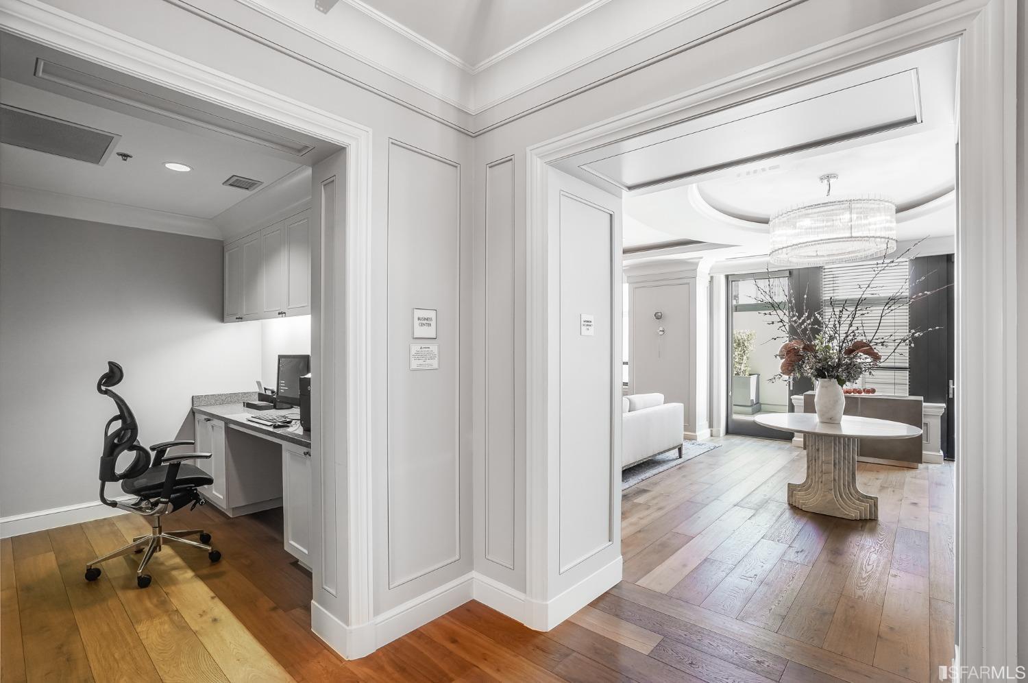 690 Market Street Unit: 1802