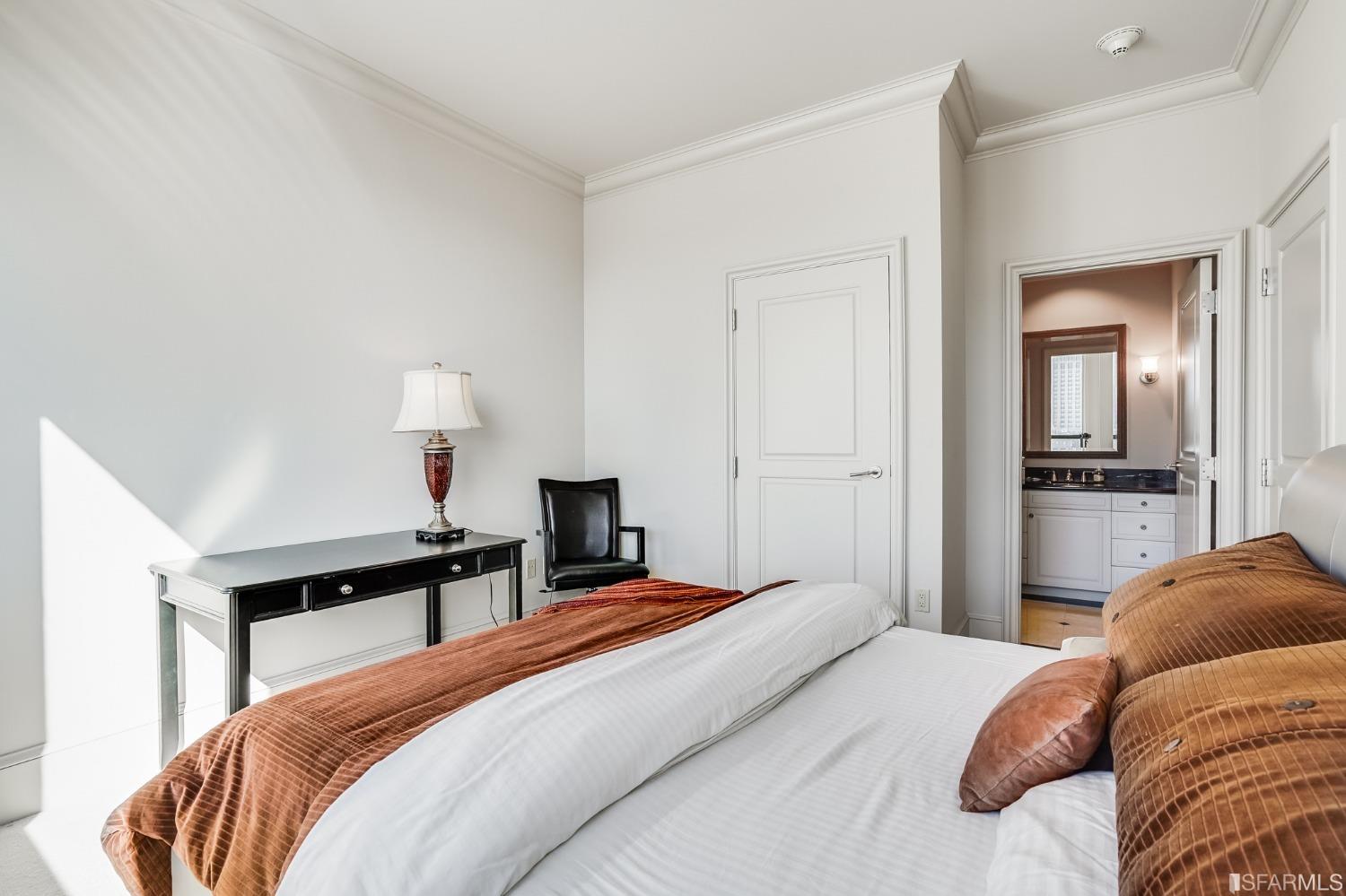 690 Market Street Unit: 1802