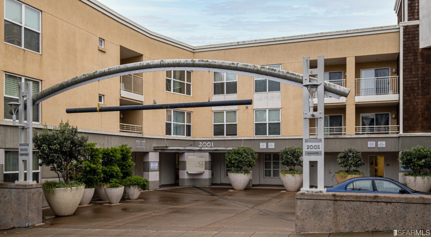 2001 Mcallister Street Unit: 133