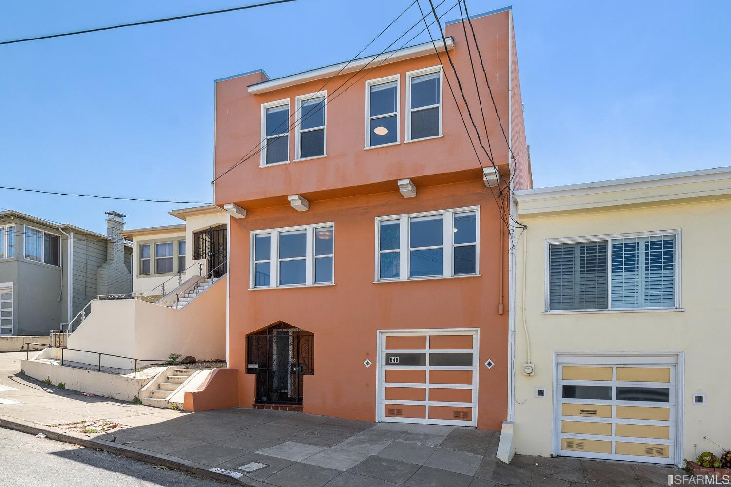 848 Girard Street