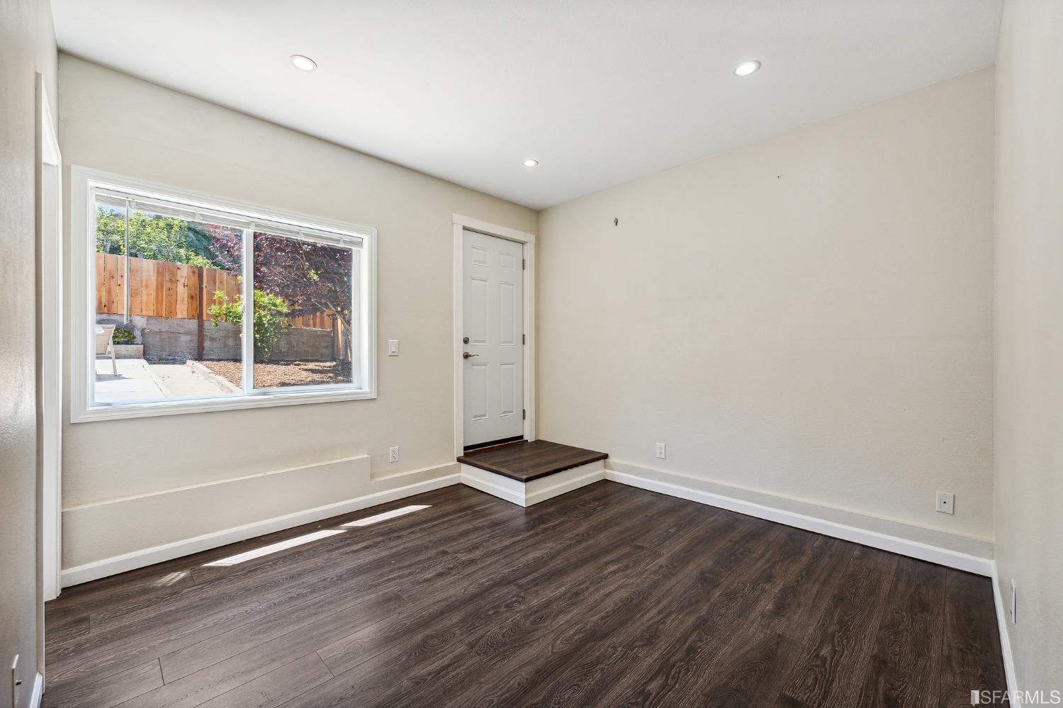 848 Girard Street