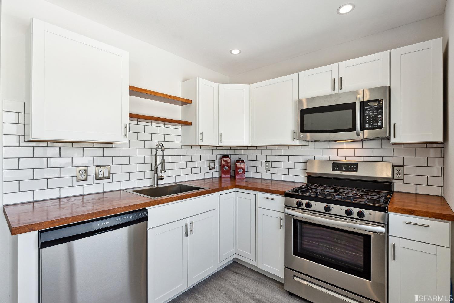 848 Girard Street