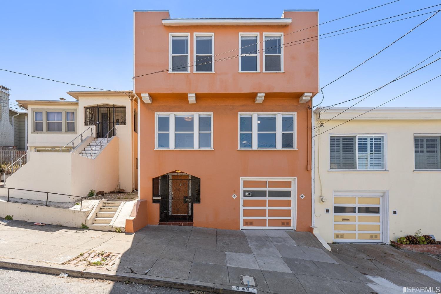 848 Girard Street