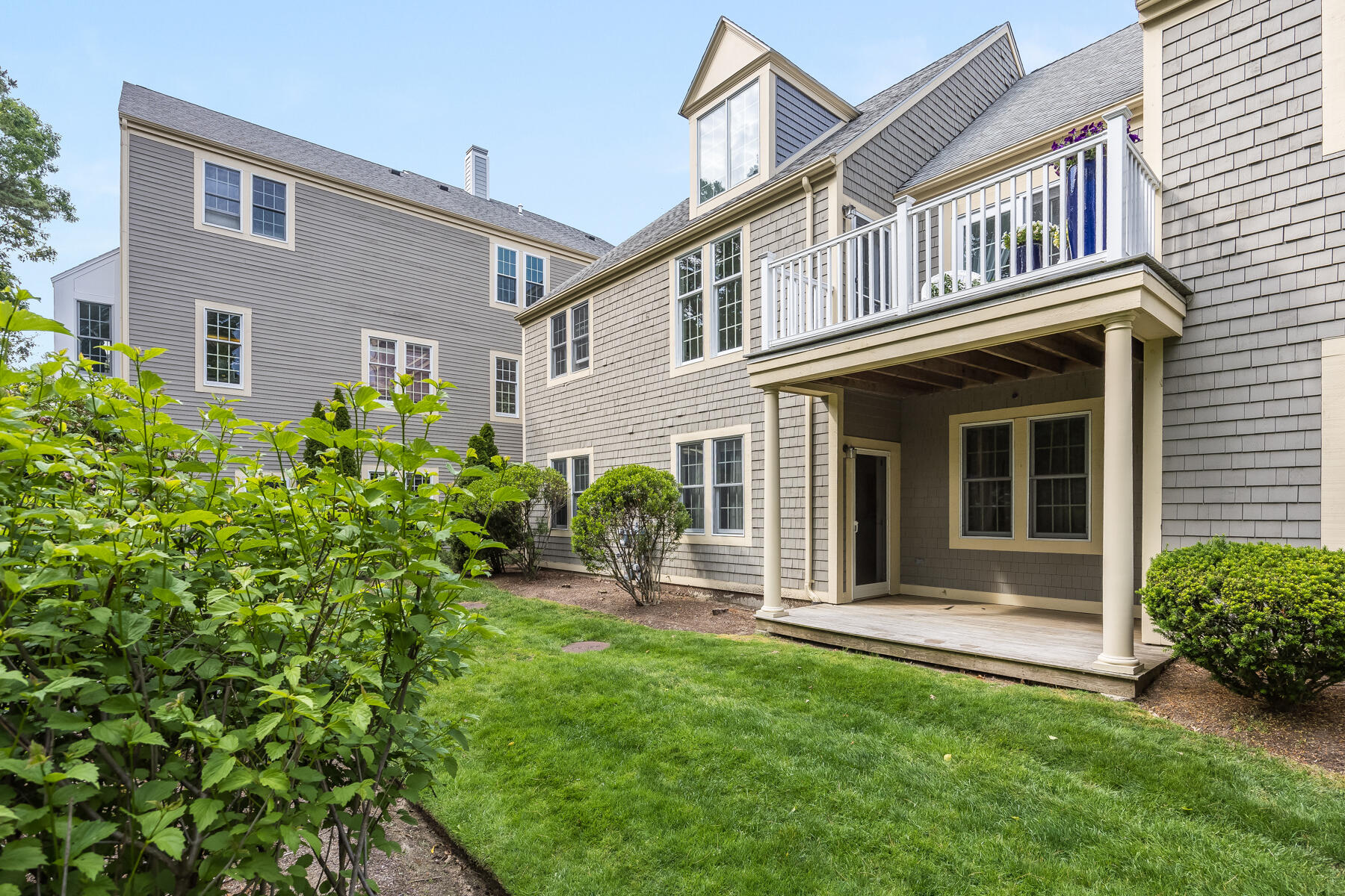 4102 Heatherwood
