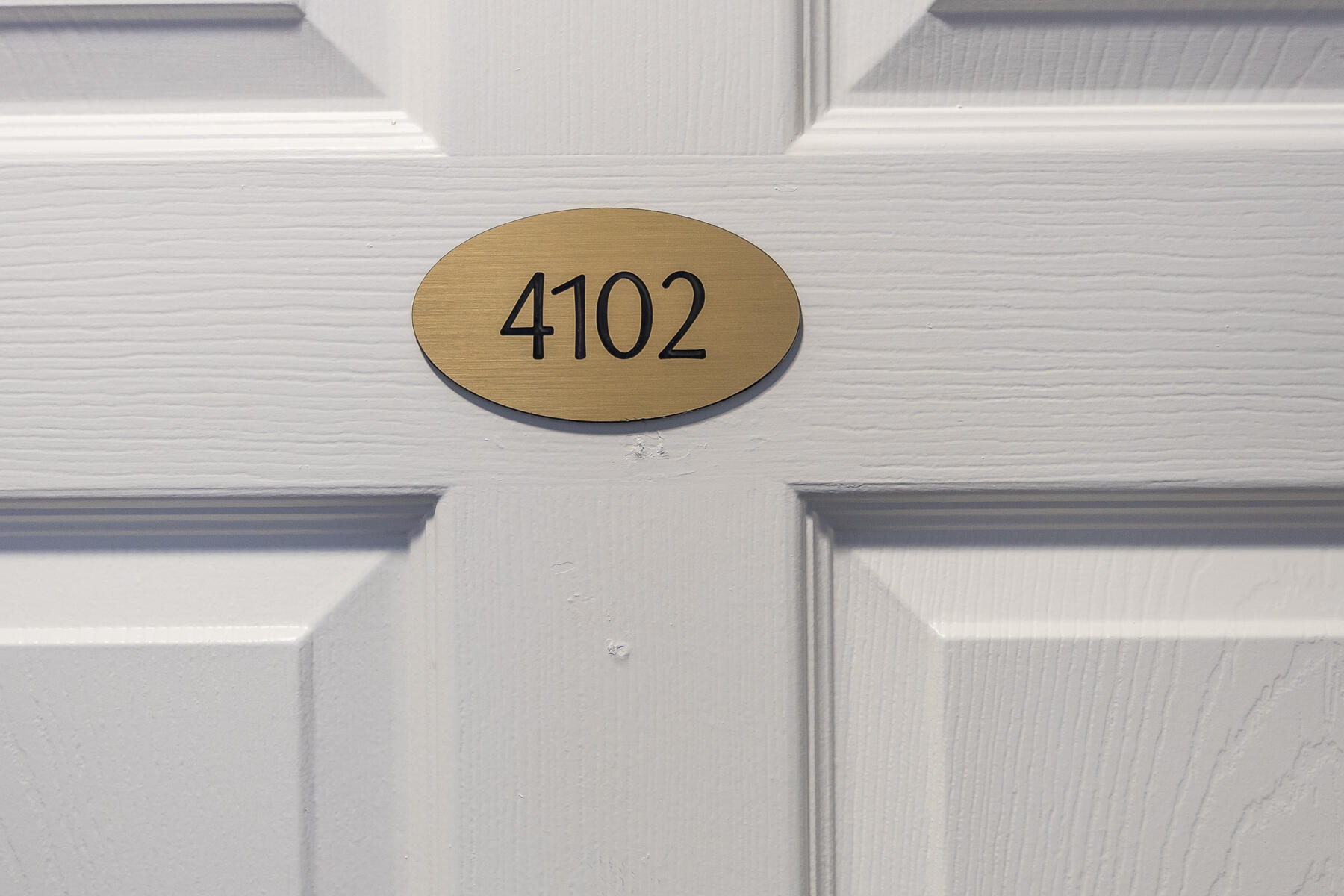 4102 Heatherwood