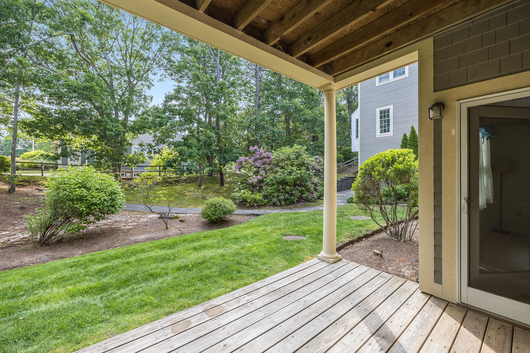 4102 Heatherwood