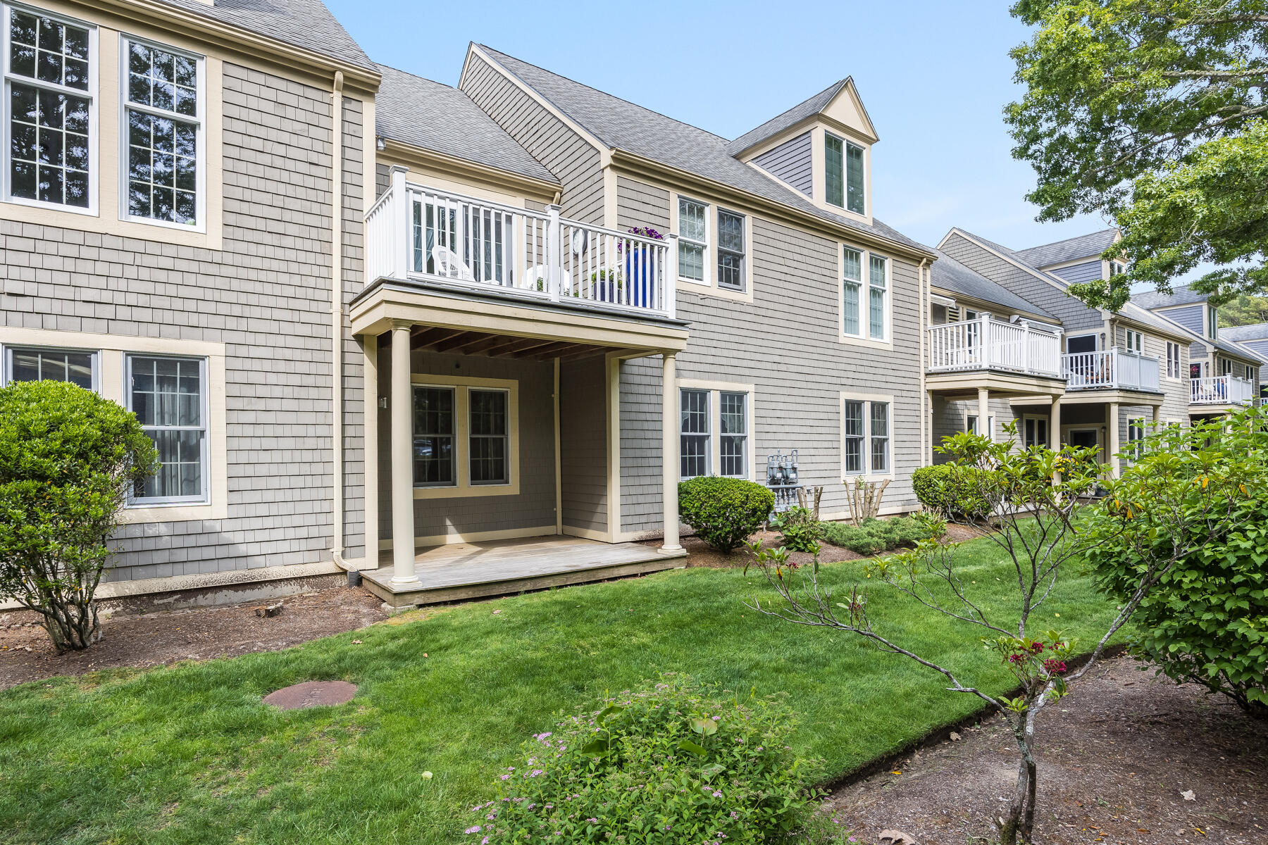 4102 Heatherwood