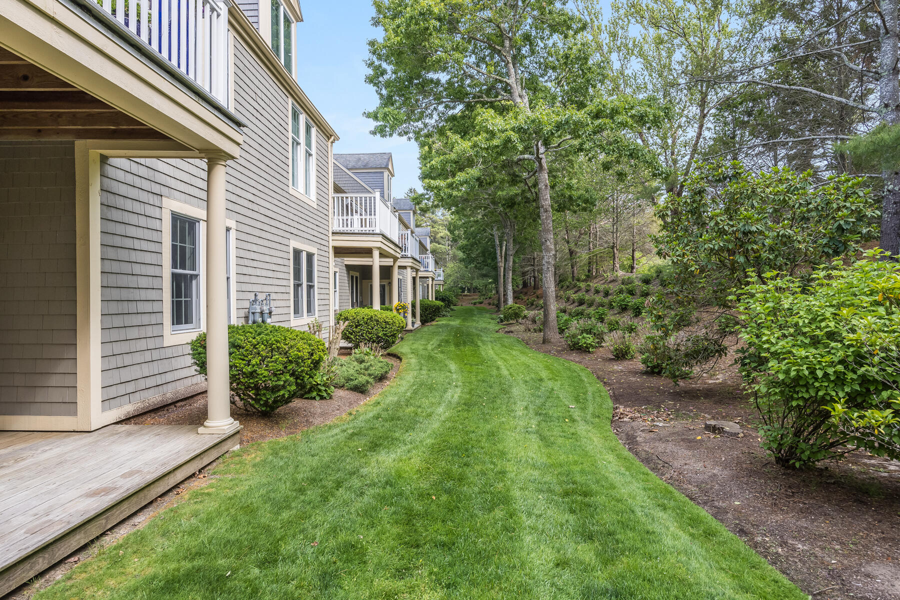 4102 Heatherwood