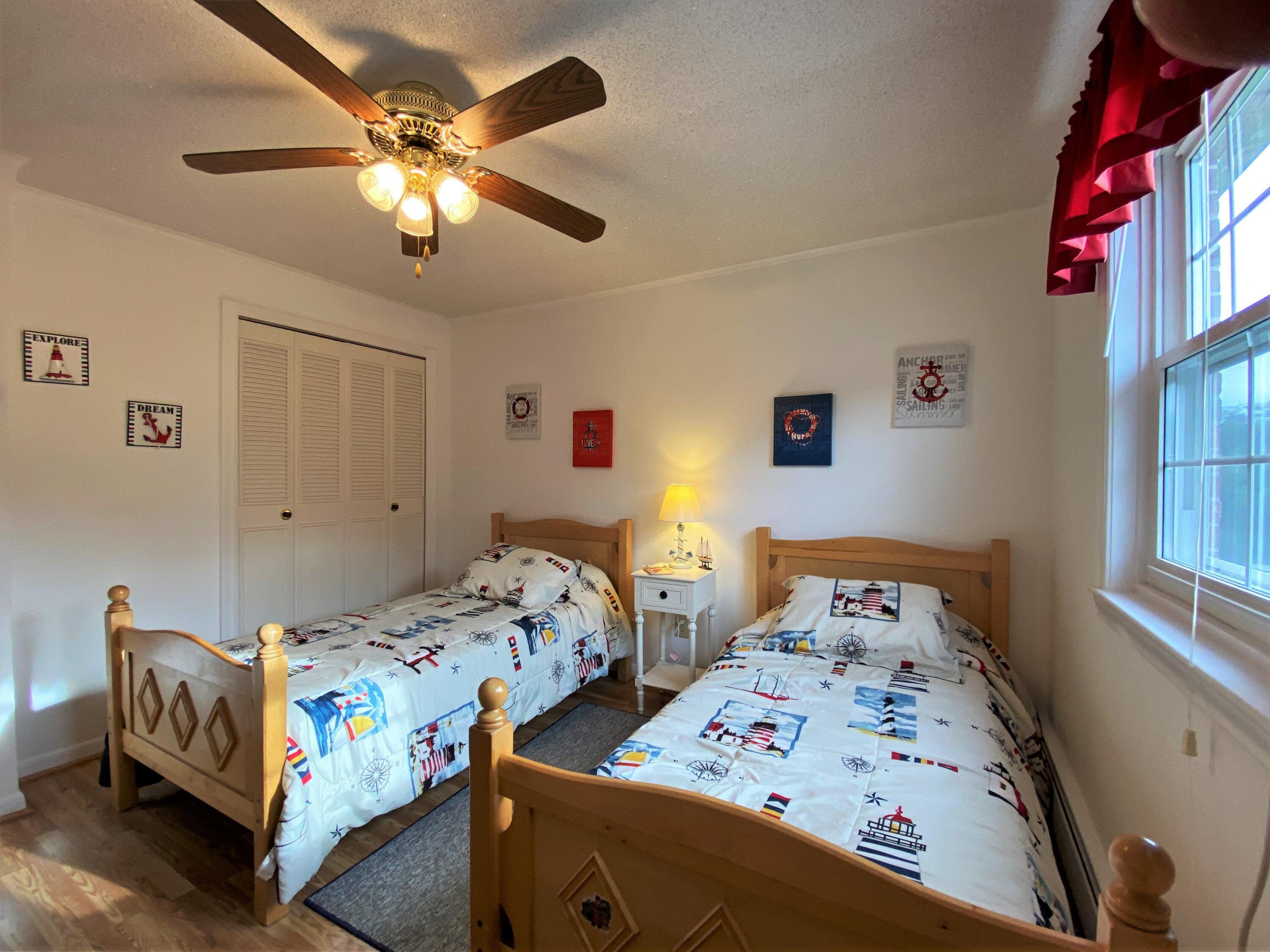 12 Candlewood Lane # 4 Unit: 2-4