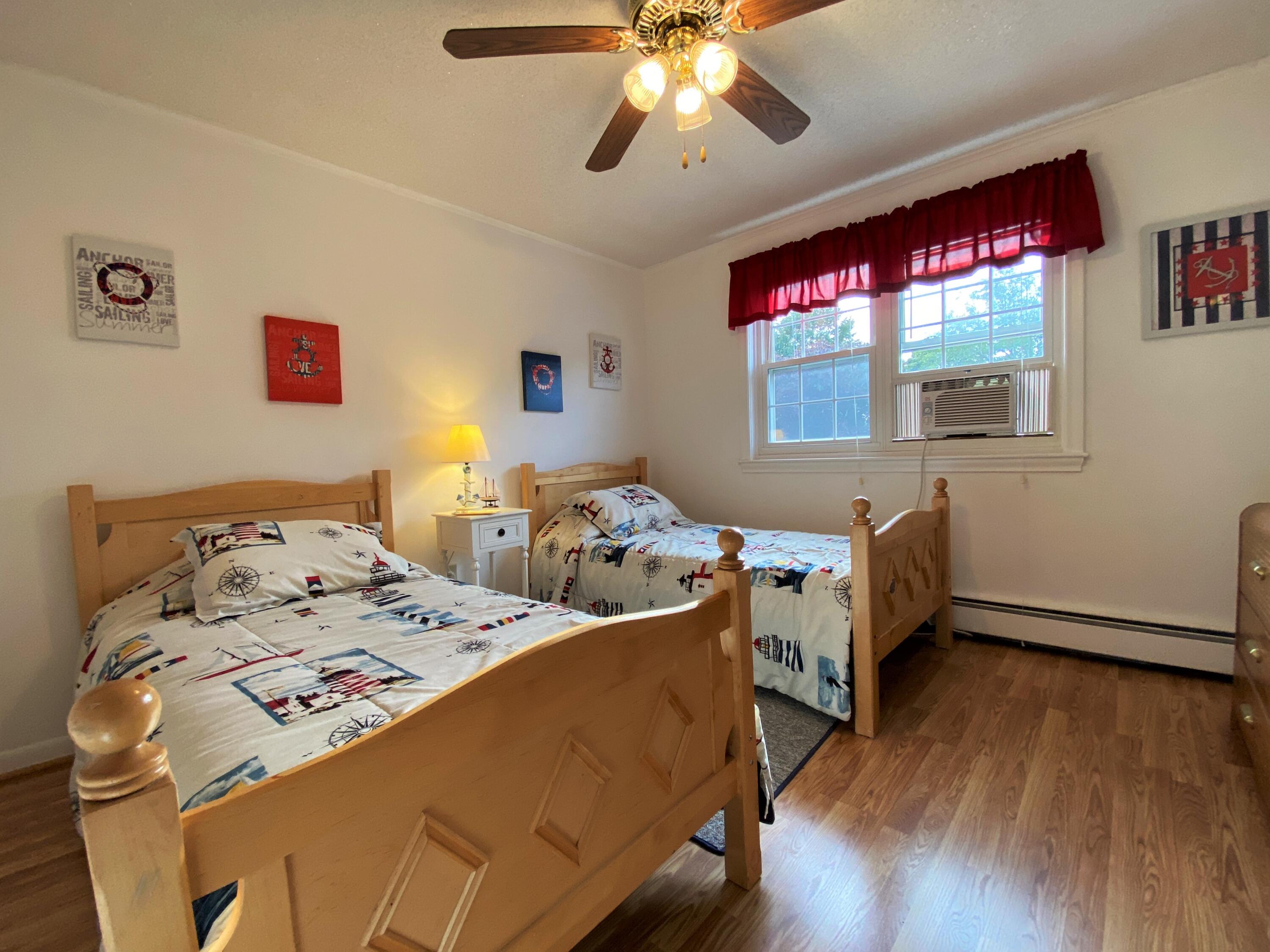 12 Candlewood Lane # 4 Unit: 2-4