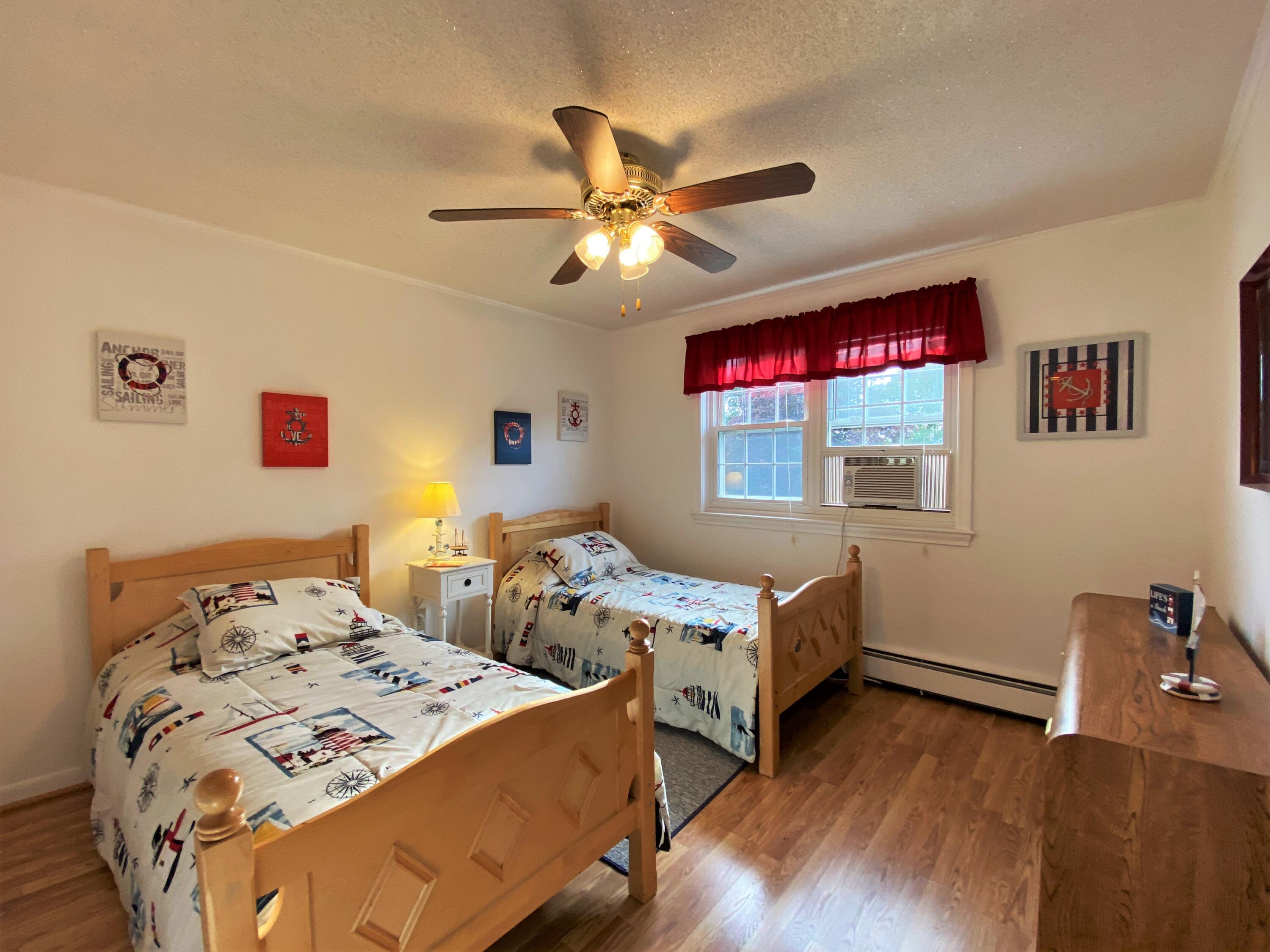 12 Candlewood Lane # 4 Unit: 2-4