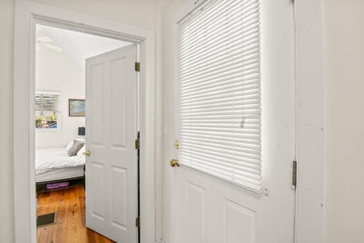 6 Shore Road # 16