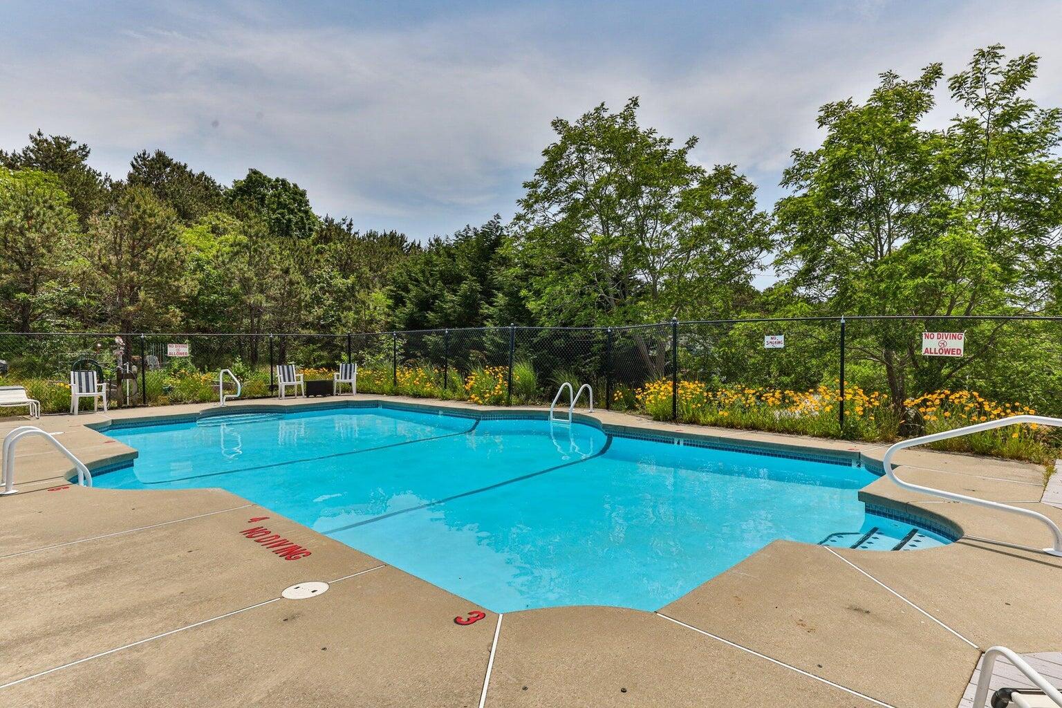 6 Shore Road # 16