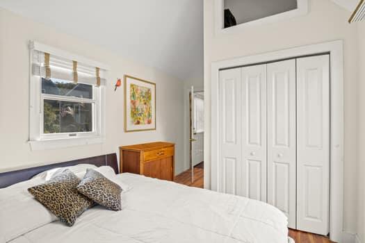 6 Shore Road # 16
