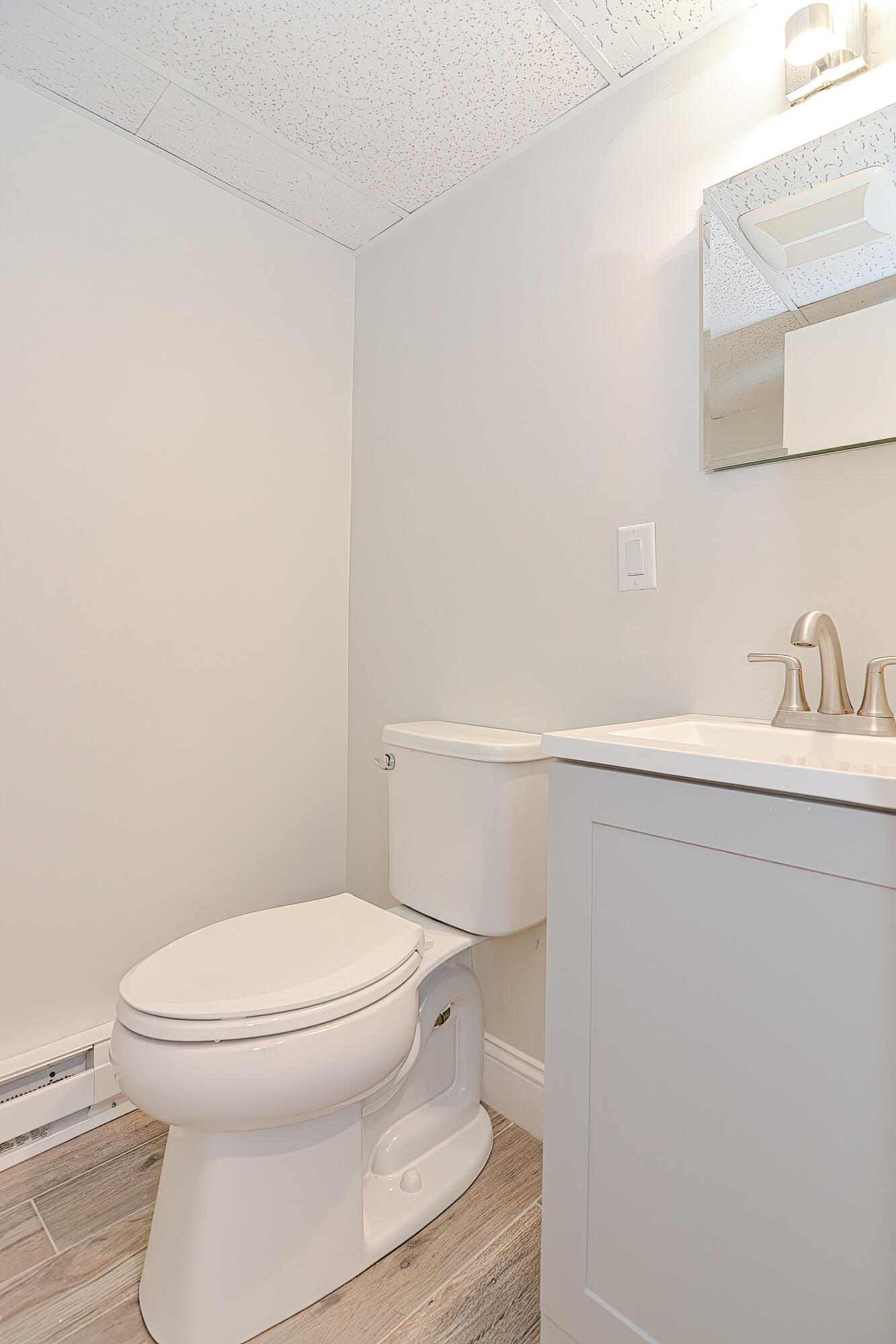 26 Veronica Lane