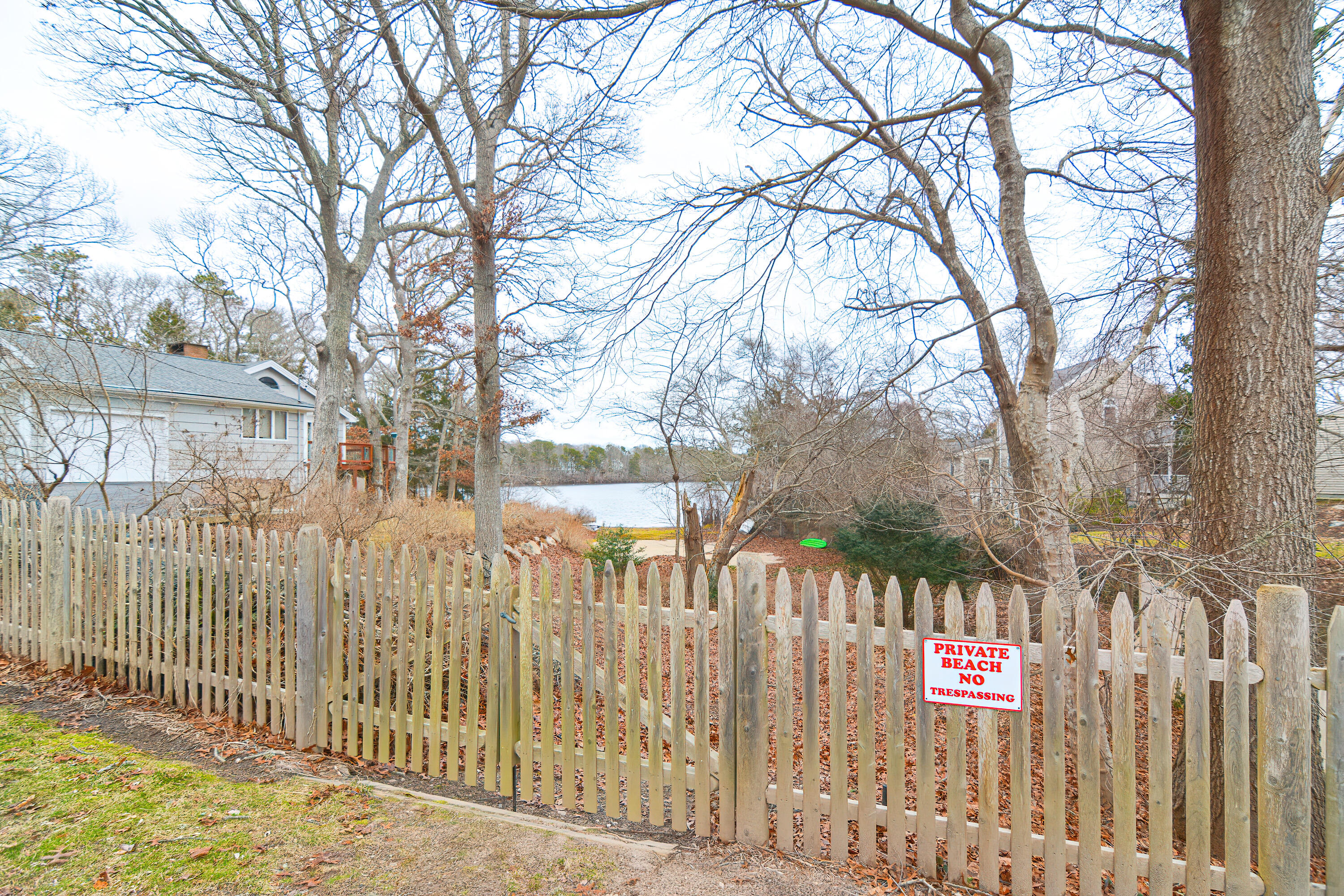 26 Veronica Lane