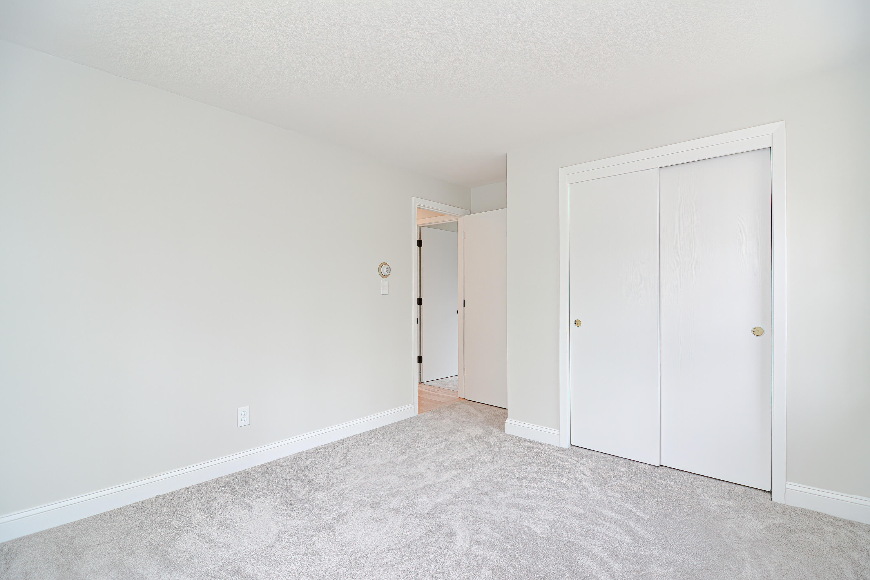 26 Veronica Lane