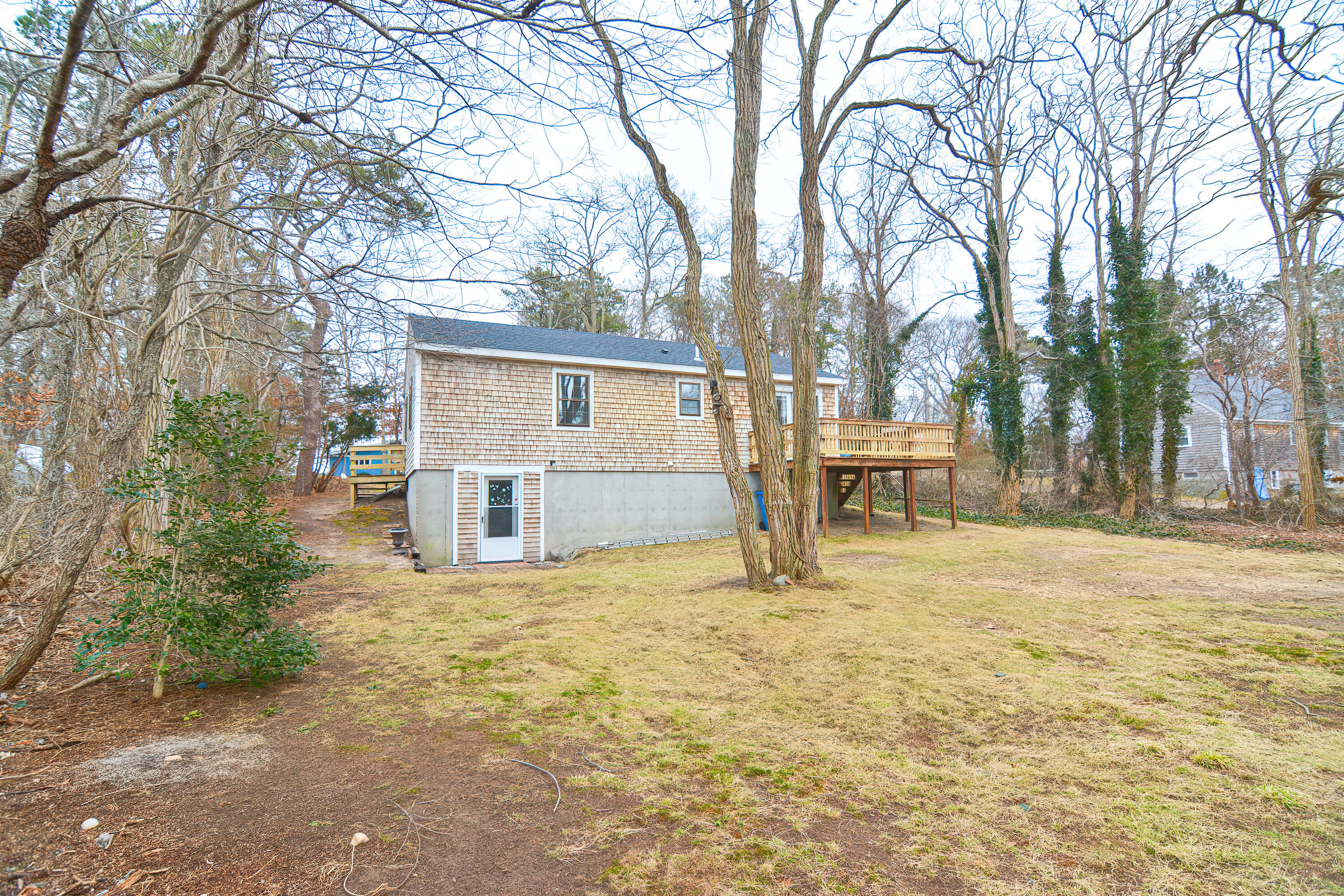 26 Veronica Lane